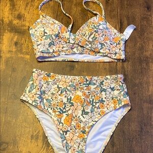 Cupshe Floral Bikini Set - women’s small NWOT